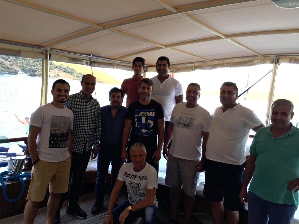 Mavi Yolculuk Bülent Korkmaz